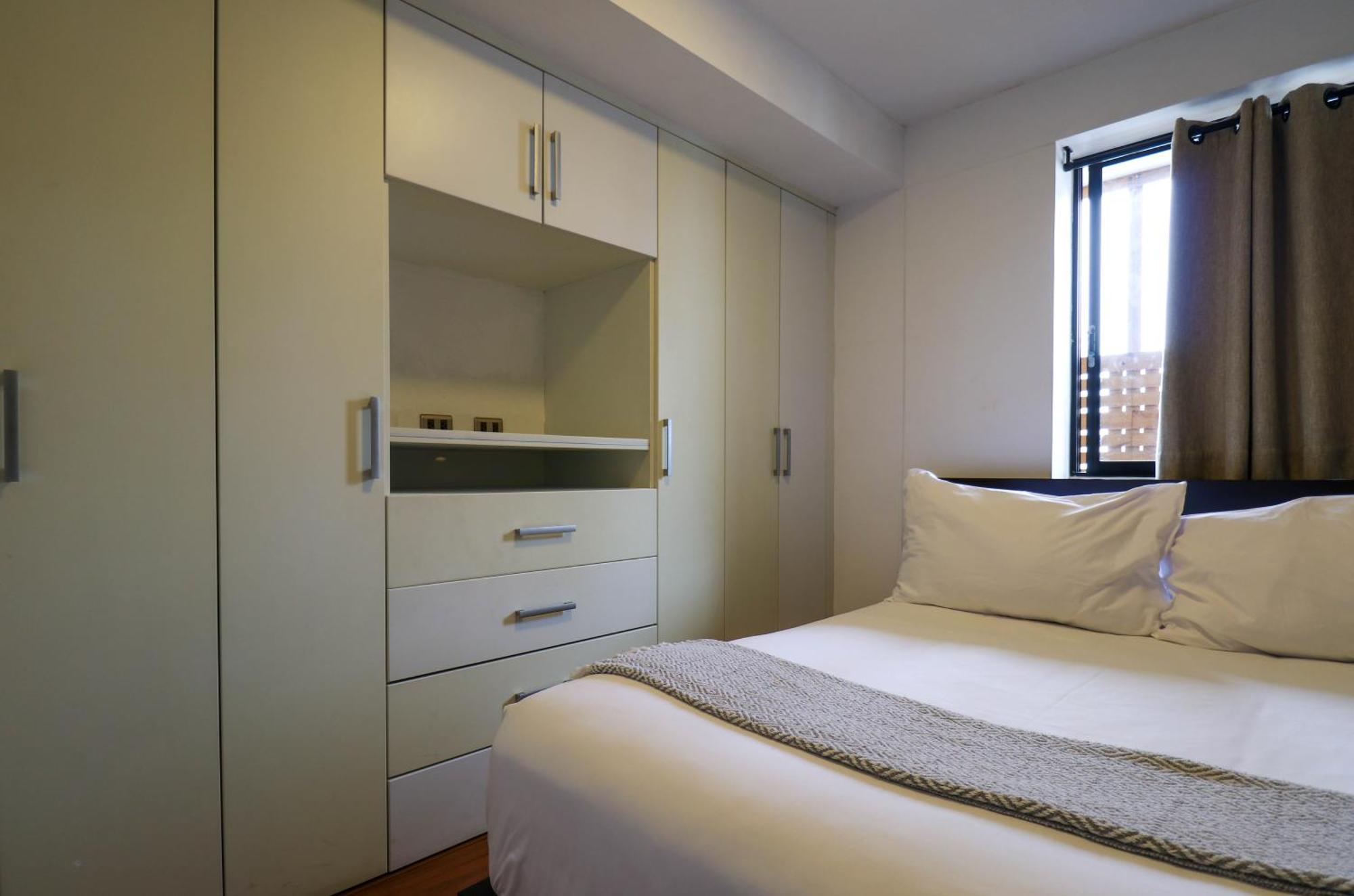 Astonishing 2br With Ocean View *